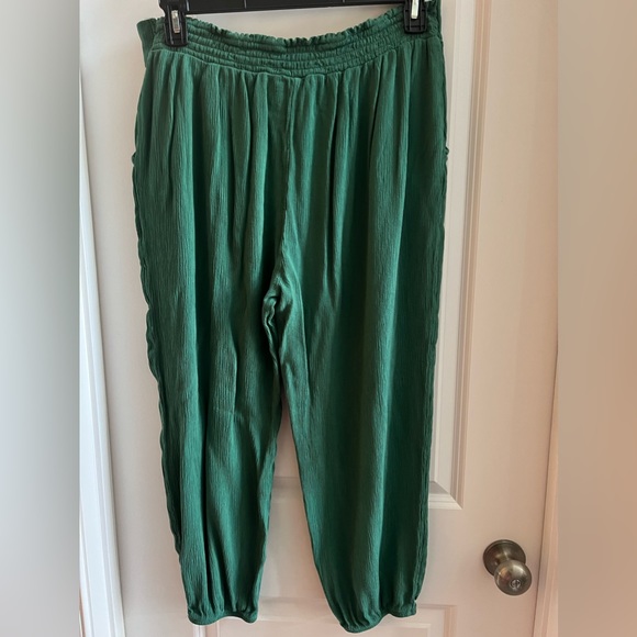 ☀️☀️2 Piece Summer Outfit ☀️☀️ - Picture 3 of 6